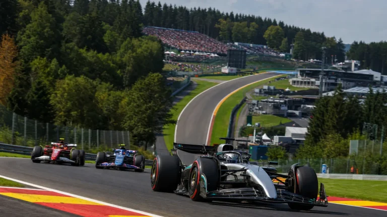 F1, GP Belgio a Spa – Antonelli in pole, gara alle 15 in diretta tv