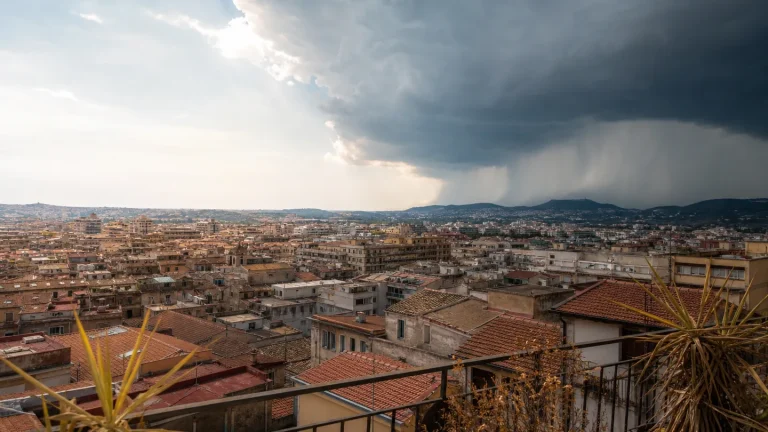 Fine della terza ondata di caldo – in arrivo aria fresca dalla Norvegia e temporali