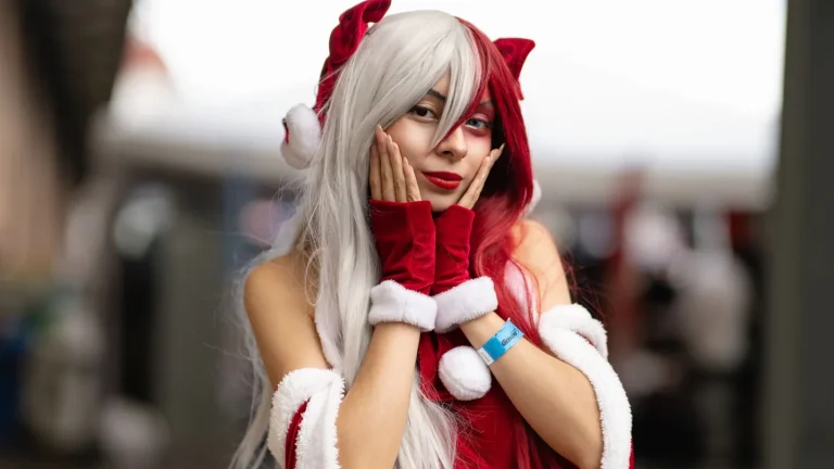 San Diego Comic – Con 2026, pioggia di cosplay sexy e il ritorno di Johnny Depp