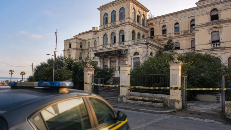 Sequestrato il Grand Hotel di Riccione, sigilli per 29 milioni – sei indagati per bancarotta