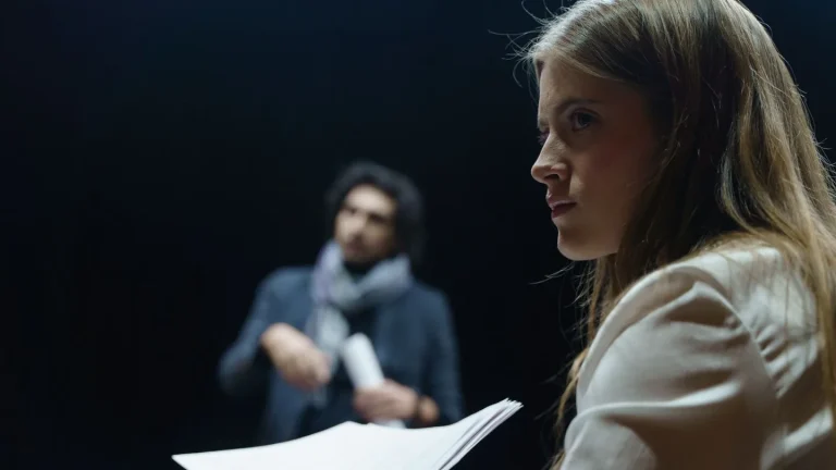 Suri Noelle, la figlia di Tom Cruise e Katie Holmes, nel cast di un adattamento moderno di Shakespeare in Scozia